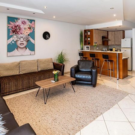 Elite Center Apartman Szeged Esterno foto